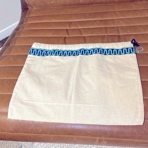 NWOT TORY BURCH Cream Colored Accessory Bag